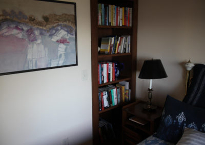 Custom Bedroom Built-in Bookshelf